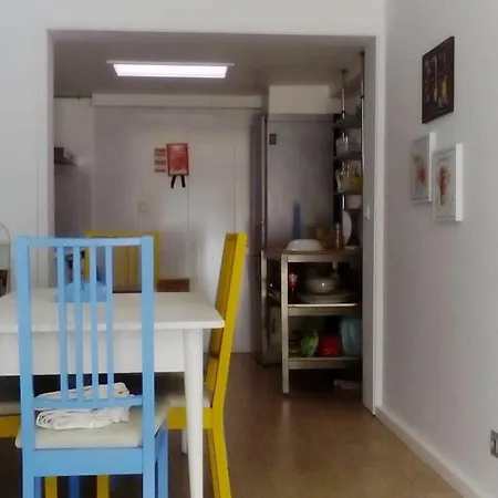 House With 2 Bedrooms In With Wonderful City View Furnished Terrace And Wifi 3 Km From The Beach *