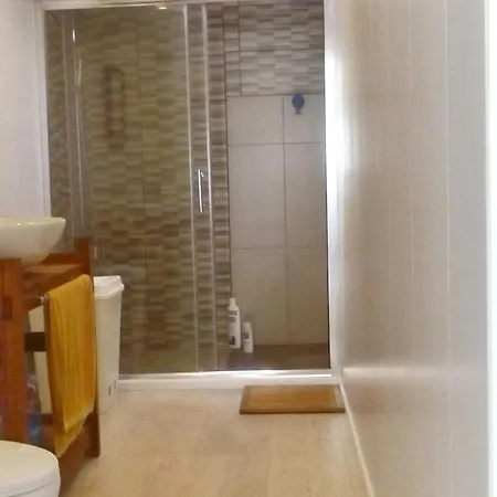 Feriehus House With 2 Bedrooms In With Wonderful City View Furnished Terrace And Wifi 3 Km From The Beach Vila Nova de Gaia